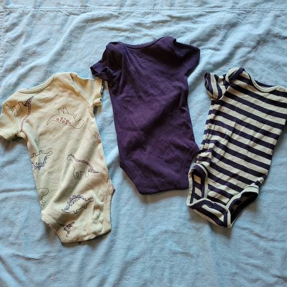 3 for $12 Precious Firsts by Carter's 3M Onsies - Picture 3 of 3